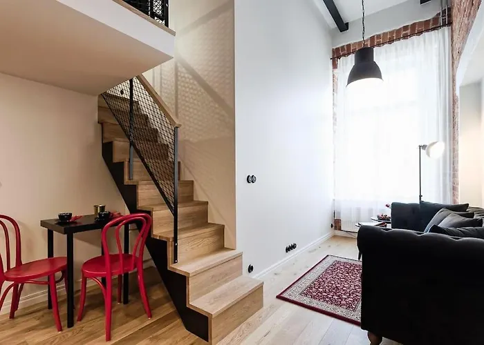 Loft Black And Red